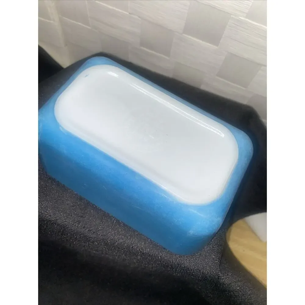 PYREX Vintage A-38 502-B Rectangle Blue No Lid Made Is USA